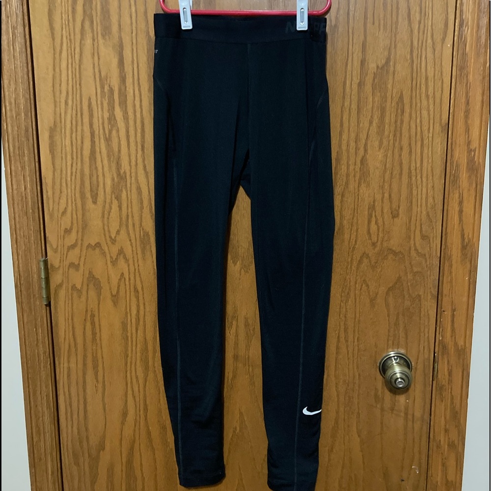 Black Nike Pro Leggings